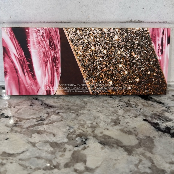 Laura Geller Eyeshadows - New in Box - Picture 3 of 3